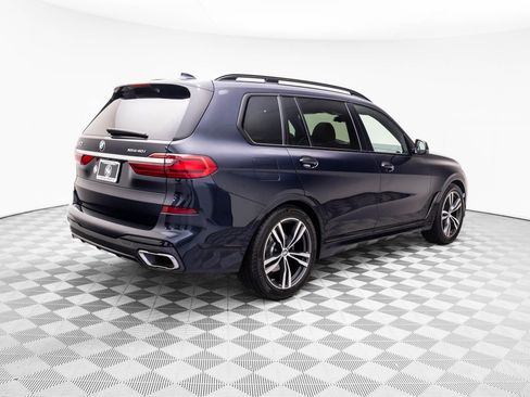 Used 2022 BMW X7 xDrive40i w/ M Sport Package image 5