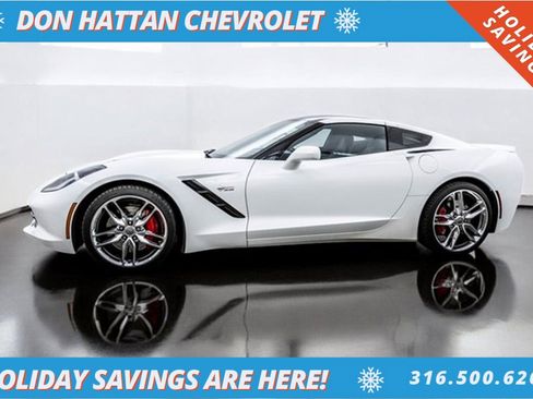 Used 2016 Chevrolet Corvette Stingray Coupe w/ 2LT Preferred Equipment Group image 2