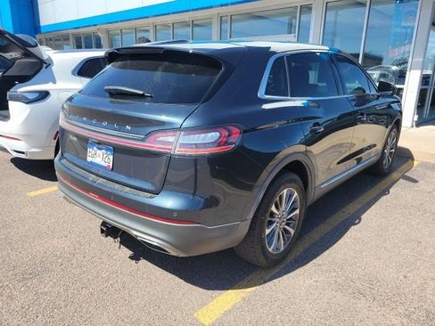 Used 2022 Lincoln Nautilus Reserve AWD/4WD image 5