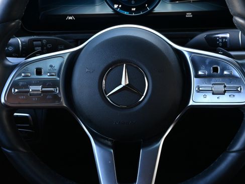 Used 2024 Mercedes-Benz G 550 image 29