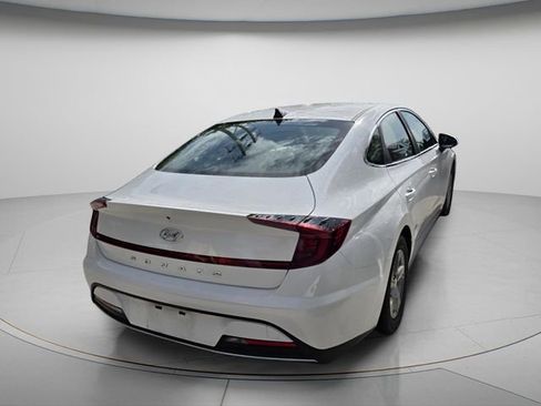 Used 2023 Hyundai Sonata SE FWD image 6