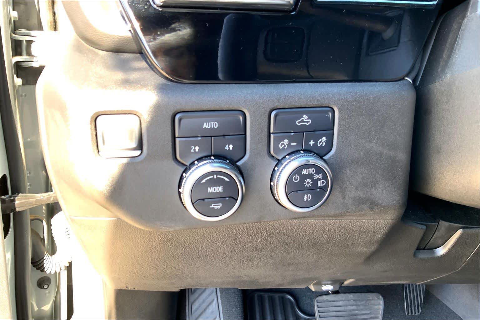 Certified 2025 GMC Sierra 1500 Elevation AWD/4WD image 33