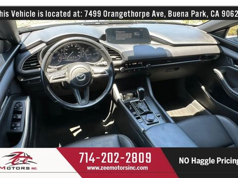 Used 2022 MAZDA MAZDA3 s FWD image 18