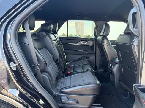 Certified 2025 Ford Explorer ST-Line w/ ST-Line Street Pack AWD/4WD image 26