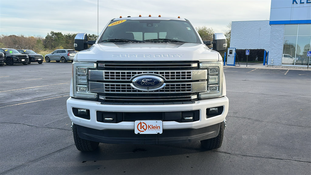 Used 2017 Ford F350 Platinum w/ Platinum Ultimate Package AWD/4WD image 2