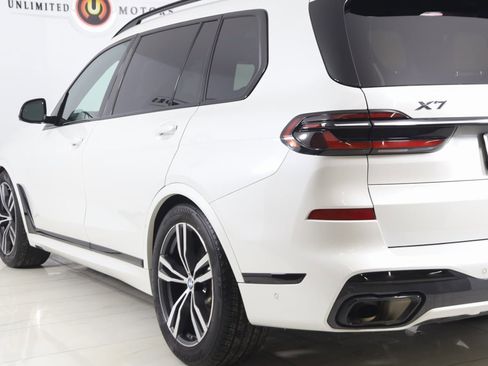 Used 2023 BMW X7 xDrive40i w/ M Sport Package image 29