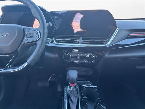 New 2026 Chevrolet Trax RS w/ Sunroof Package image 11