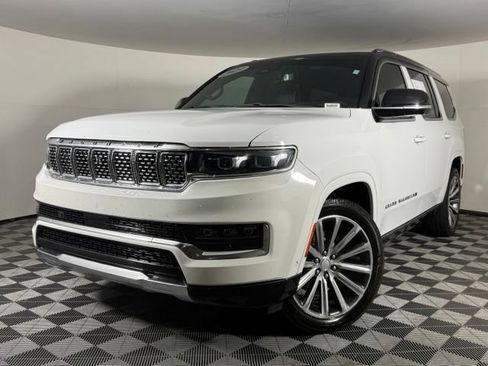 Used 2023 Jeep Grand Wagoneer Series II AWD/4WD image 1