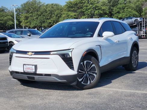 Used 2024 Chevrolet Blazer EV LT AWD/4WD image 1