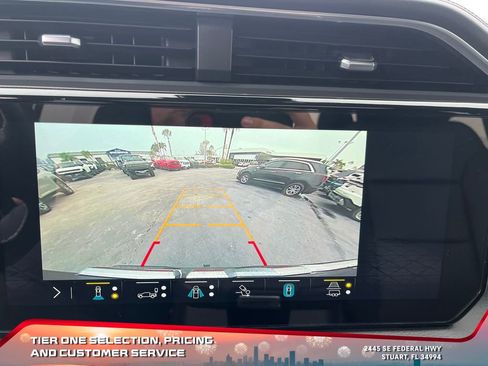 Used 2023 GMC Sierra 1500 Denali w/ Denali Reserve Package image 24