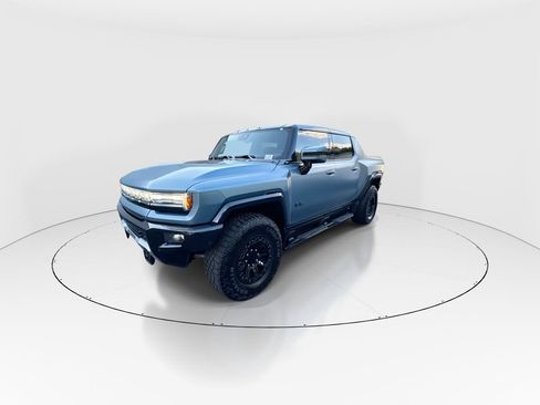 Used 2024 GMC Hummer EV 3X w/ Omega Edition AWD/4WD image 4