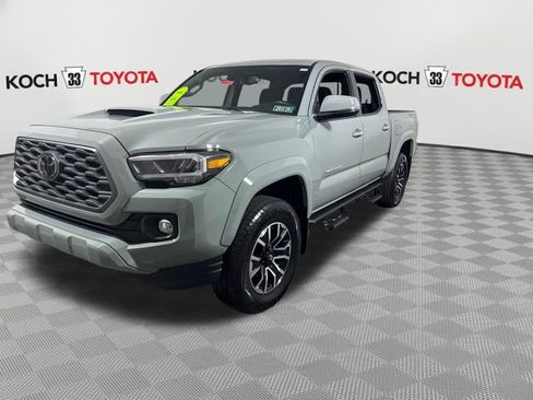 Used 2023 Toyota Tacoma TRD Sport AWD/4WD image 19