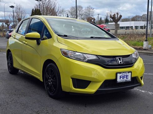 Used 2016 Honda Fit LX image 4