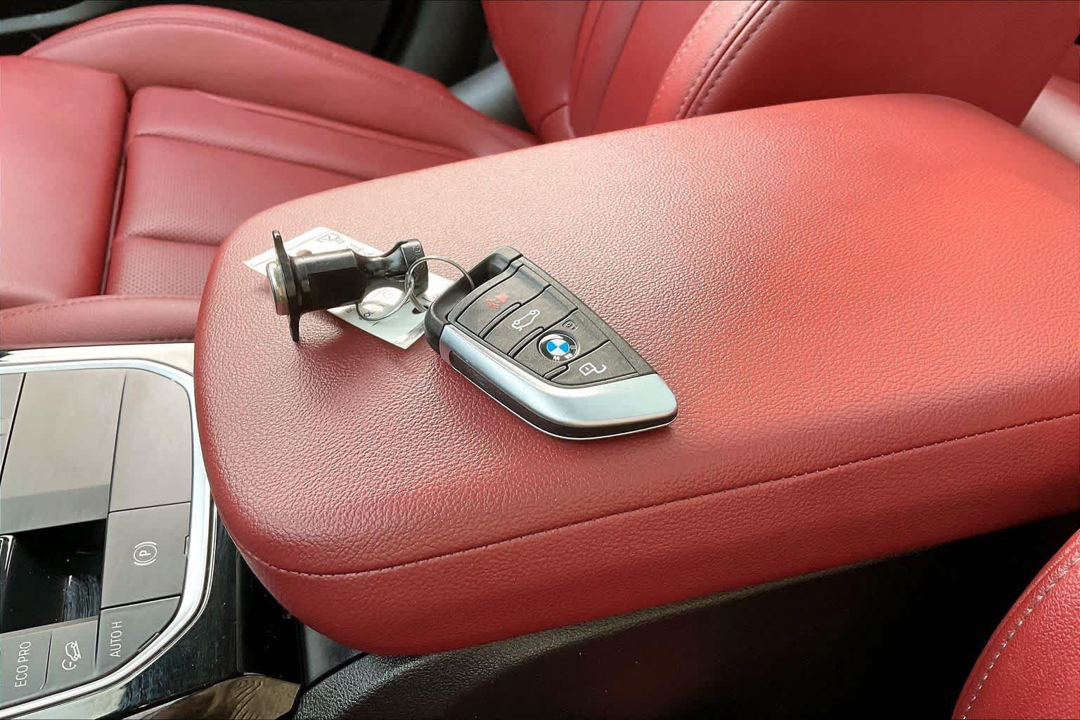 Used 2022 BMW X3 xDrive30i w/ Premium Package 2 AWD/4WD image 14