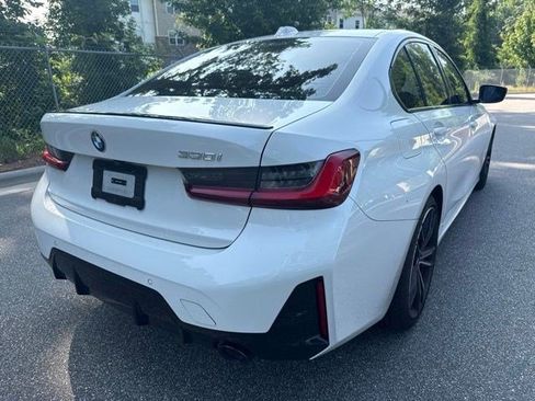 Used 2023 BMW 330i Sedan w/ M Sport Package RWD image 13