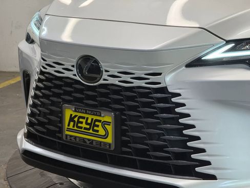 Used 2023 Lexus RX 350 Premium Plus w/ Cold Area Package FWD image 8