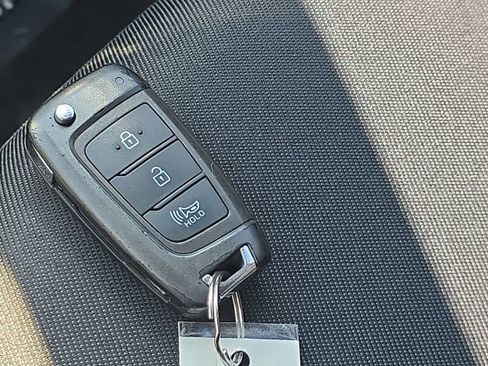 Certified 2023 Hyundai Tucson SE AWD/4WD image 30