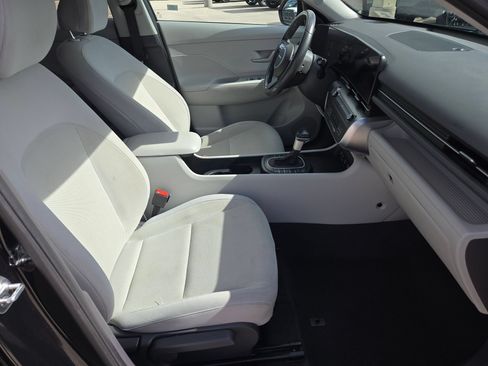 Used 2024 Hyundai Kona SEL FWD image 26
