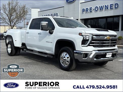 Used 2025 Chevrolet Silverado 3500 LTZ w/ LTZ Convenience Package AWD/4WD image 1
