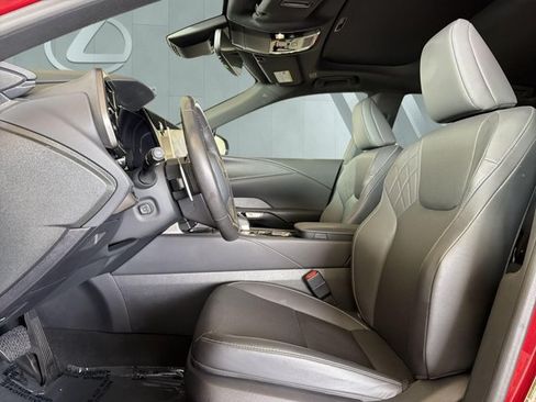 Certified 2024 Lexus RX 350 FWD w/ Technology Package image 7