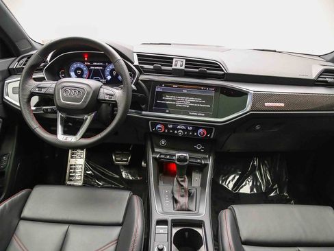 Certified 2025 Audi Q3 2.0T Premium Plus w/ Premium Plus Package AWD/4WD image 13