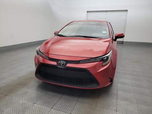Used 2021 Toyota Corolla LE FWD image 15
