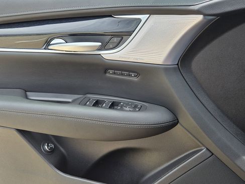 New 2026 Cadillac XT5 Premium Luxury FWD image 25