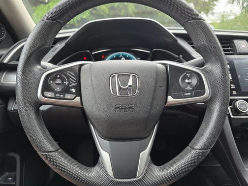 Used 2018 Honda Civic EX image 15