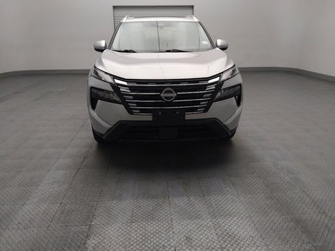 Used 2024 Nissan Rogue SV w/ SV Premium Package AWD/4WD image 14