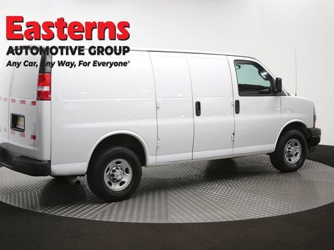 Used 2021 Chevrolet Express 2500 RWD image 39