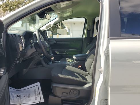 Certified 2024 Ford Ranger XLT w/ Equipment Group 301A High image 19