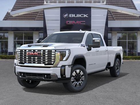 New 2026 GMC Sierra 3500 Denali w/ Denali Reserve Package AWD/4WD image 6