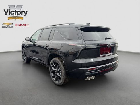 New 2026 Chevrolet Traverse RS w/ LPO, Floor Liner Package FWD image 4