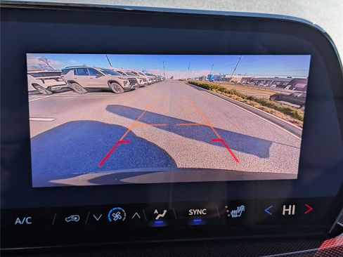 New 2026 Chevrolet Traverse Z71 image 25