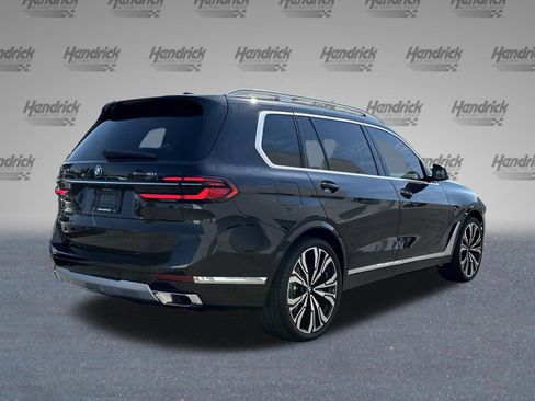 Certified 2026 BMW X7 xDrive40i AWD/4WD image 9