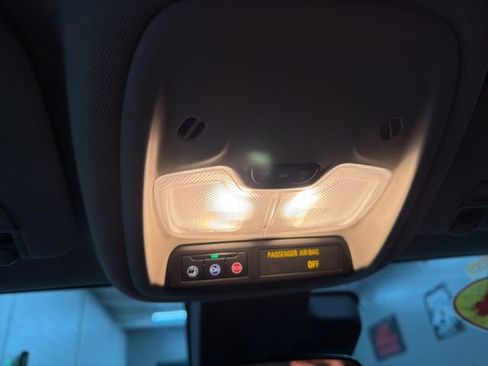 Used 2024 Buick Encore GX Preferred image 16