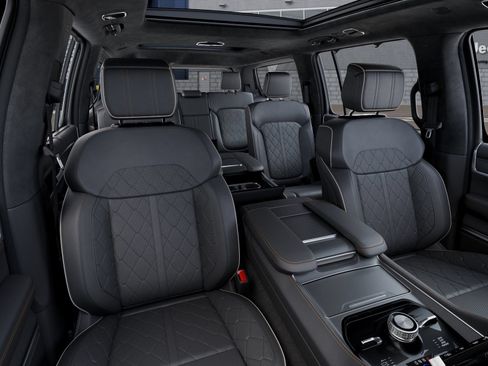 New 2026 Jeep Grand Wagoneer Summit AWD/4WD image 25