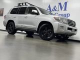 Used 2015 Toyota Land Cruiser image 2