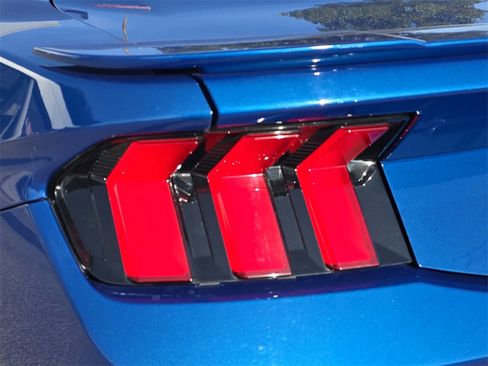 Used 2024 Ford Mustang GT Premium image 30