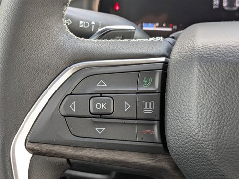 New 2025 Jeep Grand Cherokee Limited w/ Trailer Tow Package image 25