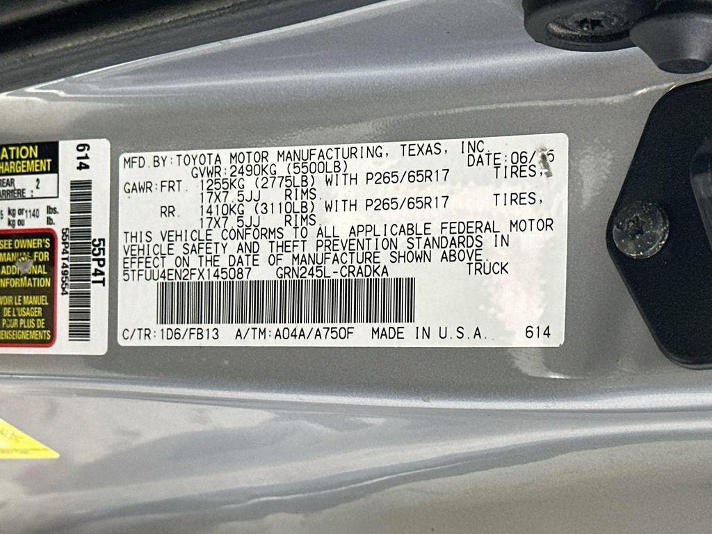 Used 2015 Toyota Tacoma 4x4 Access Cab V6 w/ TRD Sport Package image 36