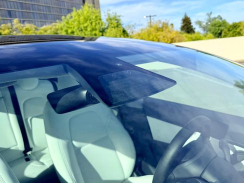 Used 2021 Tesla Model 3 Long Range AWD/4WD image 39