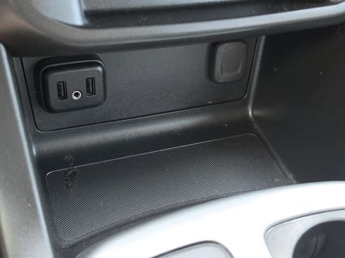 Used 2022 Chevrolet Colorado LT w/ LT Convenience Package RWD image 23