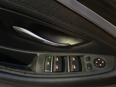 Used 2014 BMW 528i xDrive Sedan AWD/4WD image 42