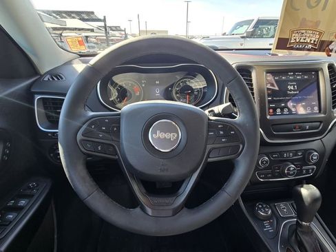 Used 2022 Jeep Cherokee Trailhawk w/ Premium Leather Package image 16