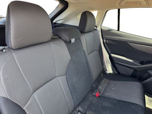 Used 2021 Subaru Crosstrek 2.0i AWD/4WD image 18