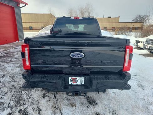 Used 2024 Ford F350 XLT w/ XLT Premium Package image 7