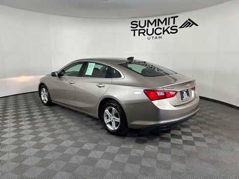 Used 2024 Chevrolet Malibu LS FWD image 4