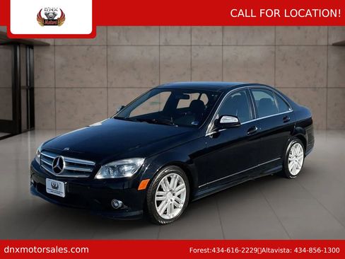 Used 2009 Mercedes-Benz C 300 4MATIC Sedan image 1