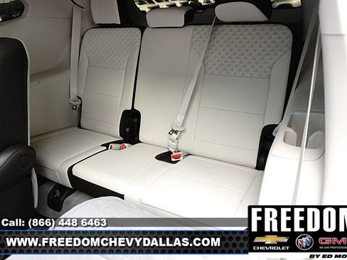 Certified 2024 GMC Acadia Denali w/ Super Cruise Package FWD image 11